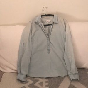 Vineyard Vines chambray half button